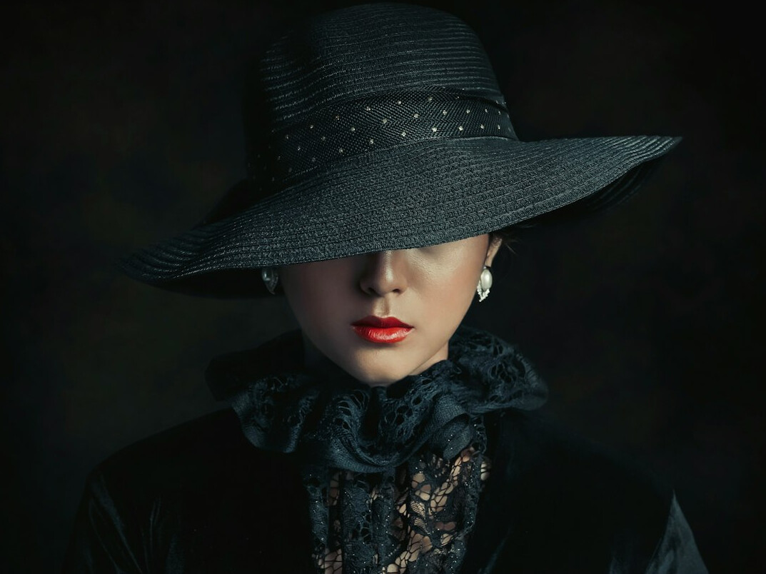 vintage woman detective